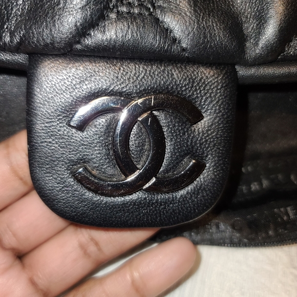 Chanel leather shoulder bag - Picture 2 of 9